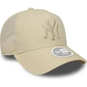beige-truckerkeps-for-kvinnor-a-frame-league-essential-new-york-yankees-mlb-fran-new-era