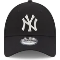 justerbar-svart-bojd-keps-for-kvinnor-9forty-metallic-logo-new-york-yankees-mlb-fran-new-era