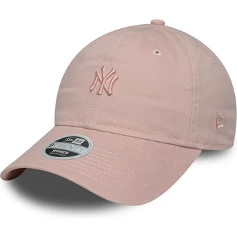 Justerbar rosa böjd keps för kvinnor med rosa logotyp 9TWENTY Mini Washed från New York Yankees MLB av New Era