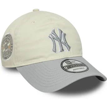 Beige och grå justerbar kurvskärmkeps för kvinnor 9TWENTY World Series Cooperstown New York Yankees MLB från New Era