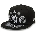 new-era-new-york-yankees-mlb-59fifty-svart-justerbar-platt-keps-med-paisleymonster
