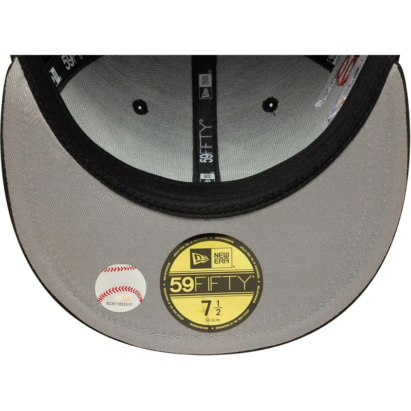 svart-platt-keps-justerad-59fifty-all-over-av-chicago-white-sox-mlb-fran-new-era