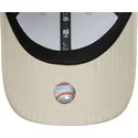 bojd-beige-justerbar-keps-med-beige-logotyp-9forty-tonal-flawless-fran-new-york-yankees-mlb-av-new-era