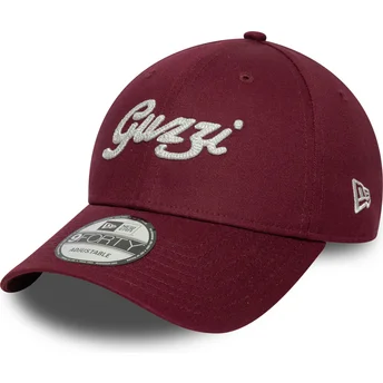 Justerbar vinröd böjd keps 9FORTY Seasonal Moto Guzzi från New Era
