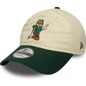 beige-och-gron-justerbar-9twenty-kurvkeps-med-garfield-fran-new-era