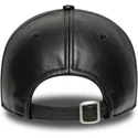 svart-bojd-justerbar-keps-9twenty-leather-fran-new-york-yankees-mlb-av-new-era
