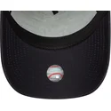 new-era-new-york-yankees-mlb-a-frame-outline-marinbla-truckerkeps-med-marinbla-logotyp