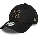 new-era-new-york-yankees-mlb-9forty-leopard-infill-svart-justerbar-kurvkeps-for-kvinnor