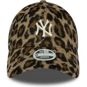 new-york-yankees-mlb-new-era-9forty-cosy-animal-justerbar-leopardbojd-keps-for-kvinnor