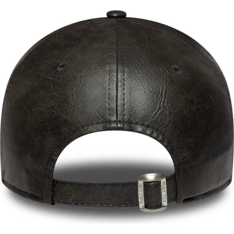 svart-bojd-justerbar-keps-for-dam-med-svart-logotyp-9twenty-tonal-fran-new-york-yankees-mlb-av-new-era