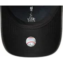 svart-bojd-justerbar-keps-for-dam-med-svart-logotyp-9twenty-tonal-fran-new-york-yankees-mlb-av-new-era