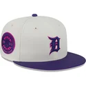 beige-och-lila-platt-keps-justerad-59fifty-clr-dvlp-fran-detroit-tigers-mlb-av-new-era