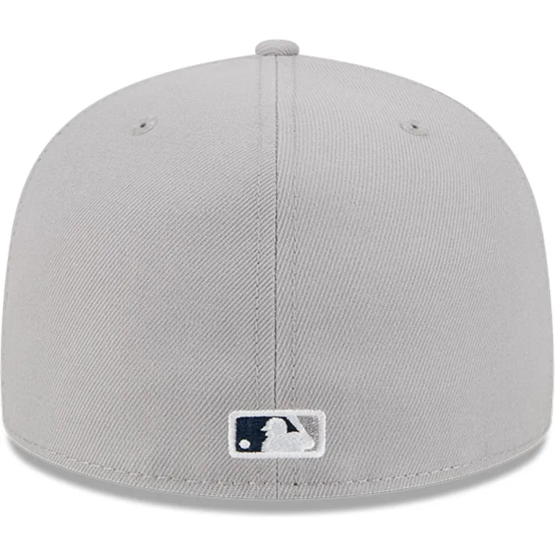 gra-platt-keps-justerad-59fifty-cracked-new-york-yankees-mlb-fran-new-era
