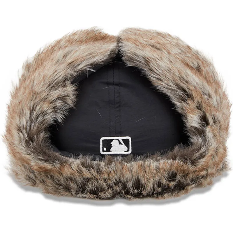 svart-platt-keps-justerad-59fifty-winter-dog-ear-fran-boston-red-sox-mlb-av-new-era