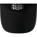 justerbar-svart-bojd-keps-9twenty-stamp-av-boston-bruins-nhl-fran-new-era
