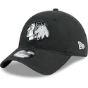 justerbar-svart-bojd-keps-9twenty-stamp-chicago-blackhawks-nhl-fran-new-era