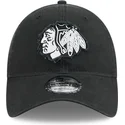 justerbar-svart-bojd-keps-9twenty-stamp-chicago-blackhawks-nhl-fran-new-era