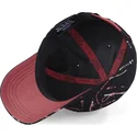 snapbackkeps-med-bojd-skarm-i-svart-och-rosa-imag-p-fran-von-dutch