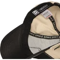 svart-och-beige-truckerkeps-snoopy-och-woodstock-pea6-naw6-peanuts-fran-capslab