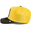 gul-och-svart-truckerkeps-lejon-mighty-lion-suede-the-farm-fran-goorin-bros