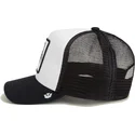 vit-och-svart-truckerkeps-skorpion-deadly-the-farm-fran-goorin-bros