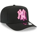 svart-kurvad-snapback-keps-9fifty-a-frame-neon-new-york-yankees-mlb-fran-new-era