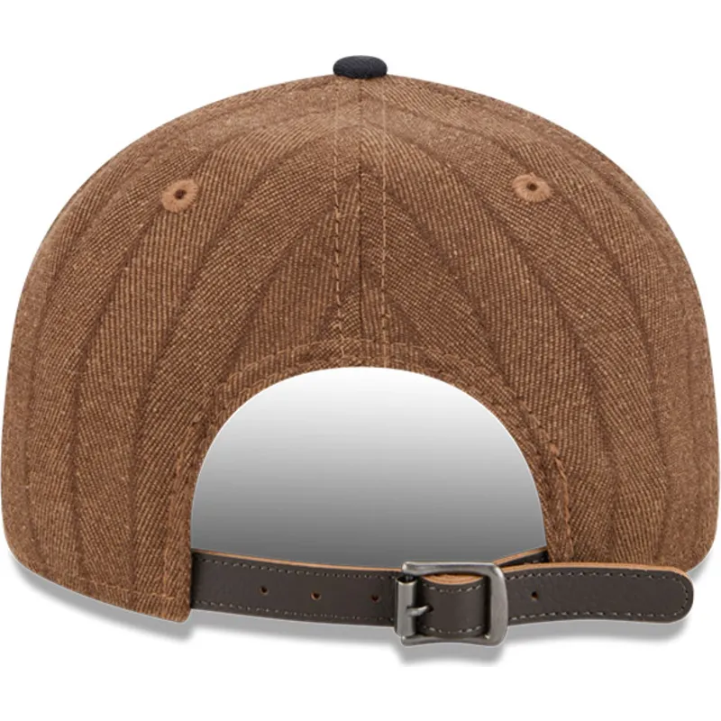 brun-och-marinbla-justerbar-platt-keps-9fifty-retro-crown-wool-pinstripe-fran-boston-red-sox-mlb-av-new-era