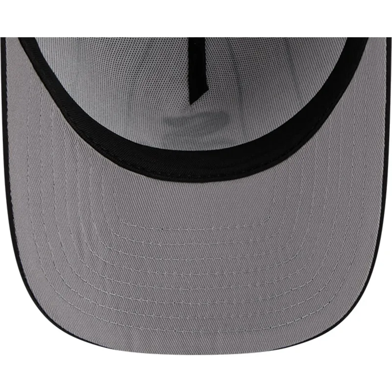 vit-och-svart-bojd-keps-snapback-9fifty-a-frame-satin-pinstripe-fran-chicago-white-sox-mlb-av-new-era