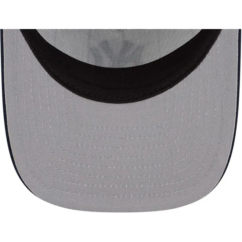 vit-och-marinbla-kurvad-keps-snapback-9fifty-a-frame-satin-pinstripe-new-york-yankees-mlb-fran-new-era