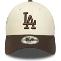 justerbar-beige-och-brun-9forty-side-patch-los-angeles-dodgers-mlb-keps-fran-new-era