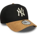 new-york-yankees-mlb-9forty-e-frame-svart-och-brun-snapback-med-bojd-skarm-i-mocka-fran-new-era