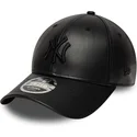 new-york-yankees-mlb-new-era-9forty-m-crown-pu-svart-bojd-skarm-snapback-keps-med-svart-logotyp