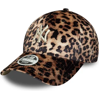 New Era New York Yankees MLB 9FORTY Leo Velour justerbar leopardböjd keps för dam