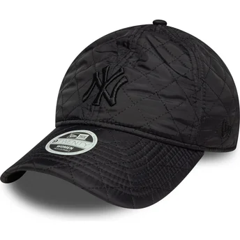 Svart justerbar böjd keps för kvinnor med svart logotyp 9TWENTY Padded av New York Yankees MLB från New Era