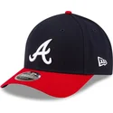 gorra-curva-azul-marino-y-roja-snapback-9forty-m-crown-player-replica-de-atlanta-braves-mlb-de-new-era