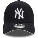 marinbla-bojd-justerbar-keps-9forty-microfibre-fran-new-york-yankees-mlb-av-new-era