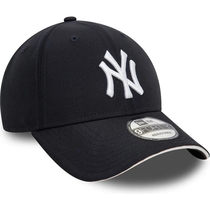 marinbla-bojd-justerbar-keps-9forty-microfibre-fran-new-york-yankees-mlb-av-new-era