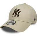 bojd-beige-justerbar-keps-9forty-camo-infill-fran-new-york-yankees-mlb-av-new-era