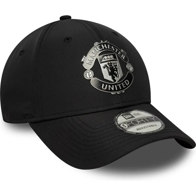 svart-justerbar-kurvad-keps-9forty-reflective-fran-manchester-united-football-club-premier-league-av-new-era