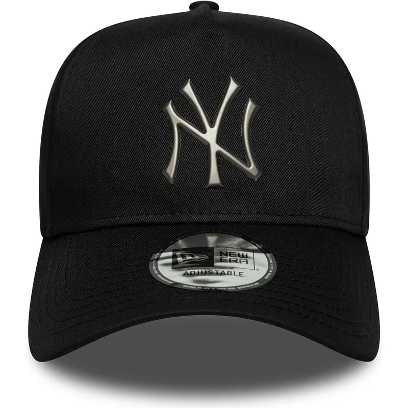 svart-kurvad-snapback-keps-9forty-e-frame-metallic-fran-new-york-yankees-mlb-av-new-era