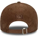 brun-justerbar-kurvad-keps-med-brunt-logo-9forty-m-crown-cord-fran-los-angeles-dodgers-mlb-av-new-era