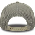 beige-trucker-keps-med-brunt-logo-a-frame-league-essential-fran-new-york-yankees-mlb-av-new-era