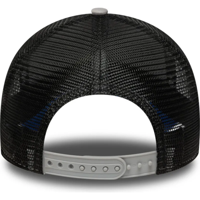 gra-och-svart-trucker-keps-a-frame-seasonal-fran-manchester-united-football-club-premier-league-av-new-era