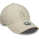 bojd-beige-justerbar-keps-med-beige-logotyp-for-dam-9forty-m-crown-pastel-cord-fran-los-angeles-dodgers-mlb-av-new-era