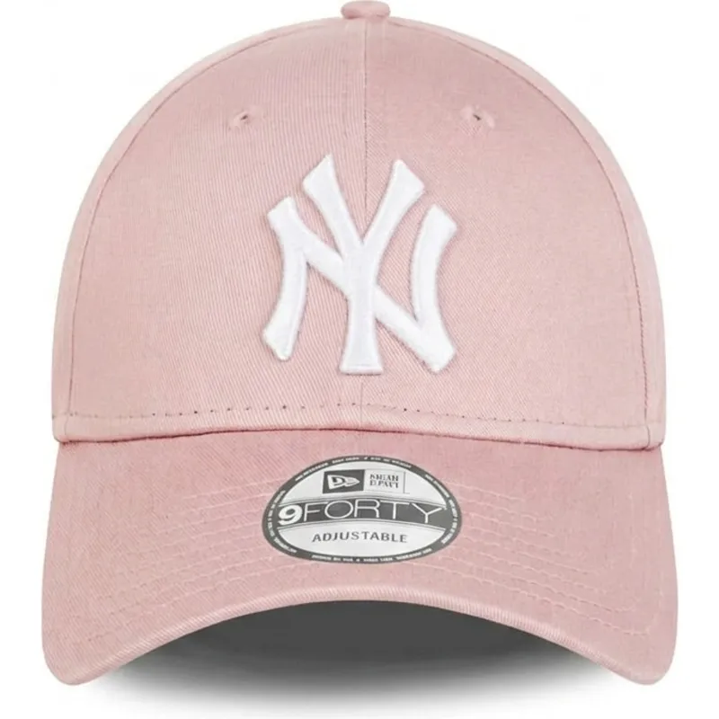 rosa-justerbar-keps-med-bojd-skarm-och-rosa-logotyp-9forty-league-essential-fran-new-york-yankees-mlb-av-new-era