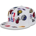 vit-platt-keps-justerad-59fifty-all-over-fran-nba-av-new-era