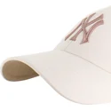 gorra-curva-beige-snapback-con-logo-marron-mvp-ballpark-de-new-york-yankees-mlb-de-47-brand