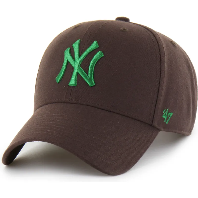 brun-kurvad-snapback-keps-med-gront-mvp-logotyp-fran-new-york-yankees-mlb-av-47-brand