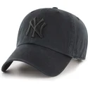 gorra-curva-negra-ajustable-con-logo-negro-clean-up-de-new-york-yankees-mlb-de-47-brand