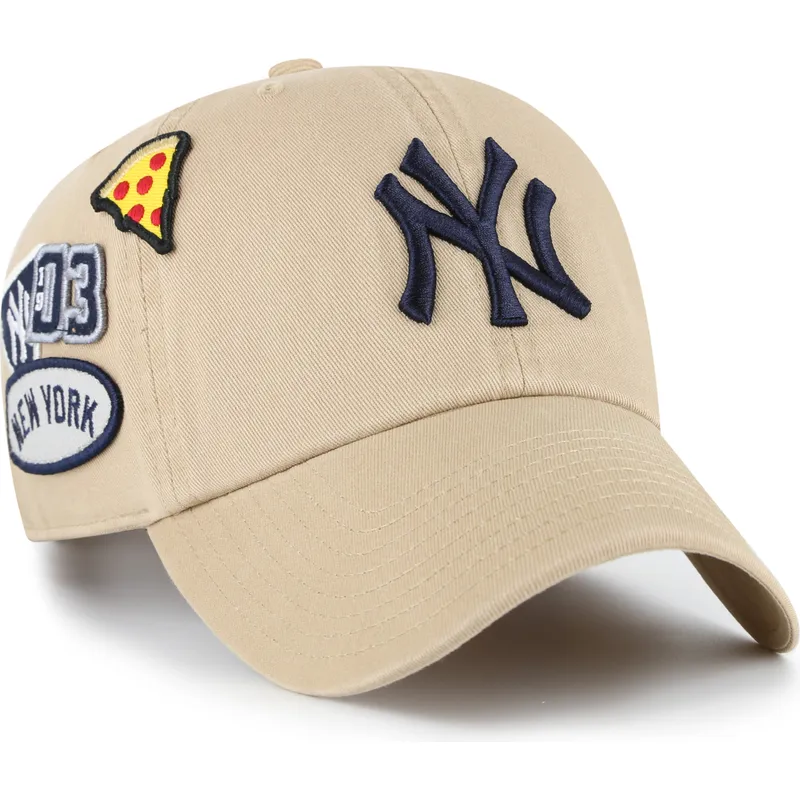 gorra-curva-khaki-ajustable-clean-up-badges-de-new-york-yankees-mlb-de-47-brand
